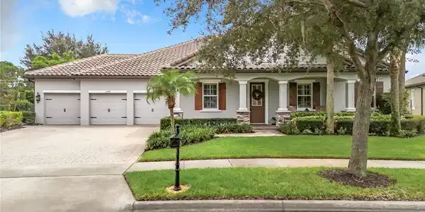 14448 AVENUE OF THE RUSHES