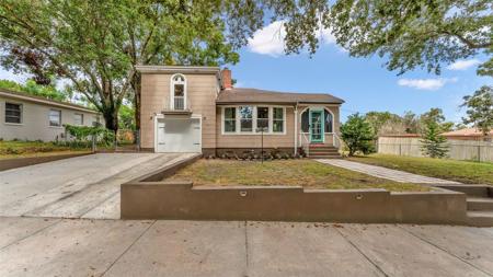 724 BUENA VISTA STREET