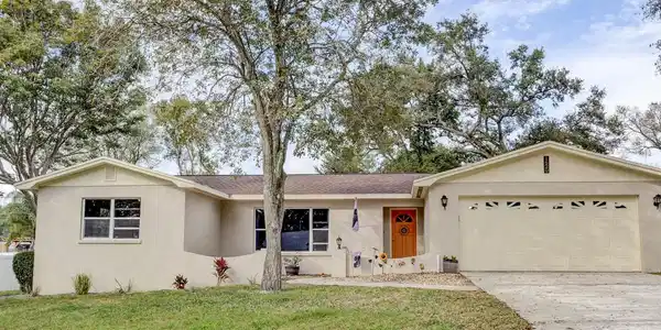 1620 STEPHANIE LANE