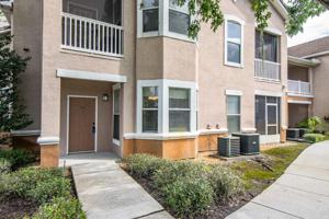 10422 VILLA VIEW CIRCLE