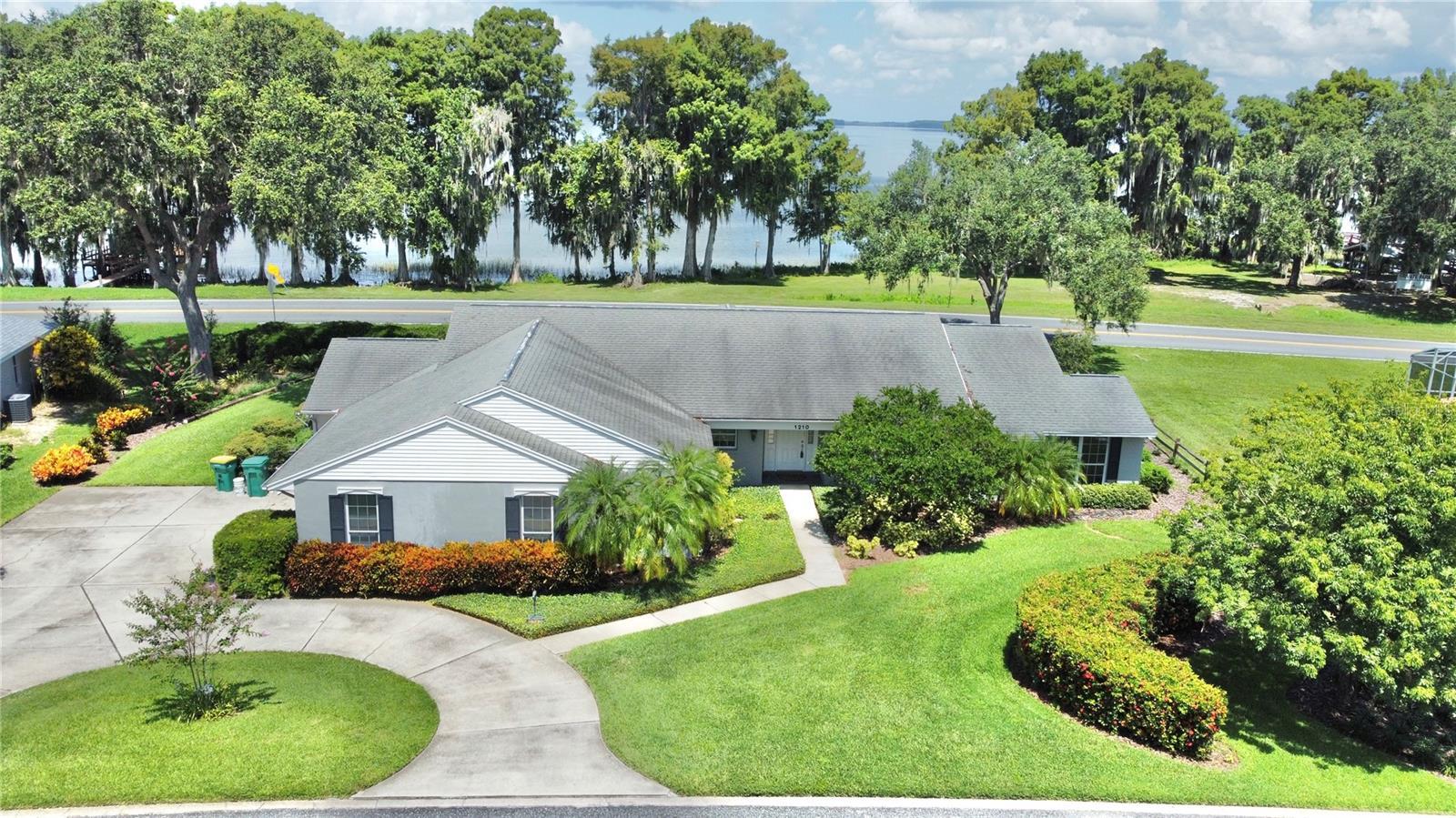 1210 OVERLOOK, EUSTIS, FL lhrmls01725167
