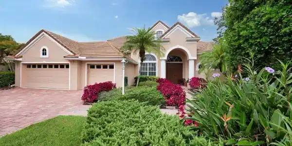 8009 WATERVIEW