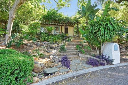 9037 RON DEN LANE