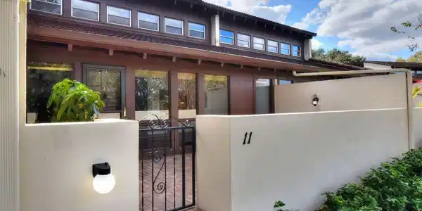 11 LOMA LINDA