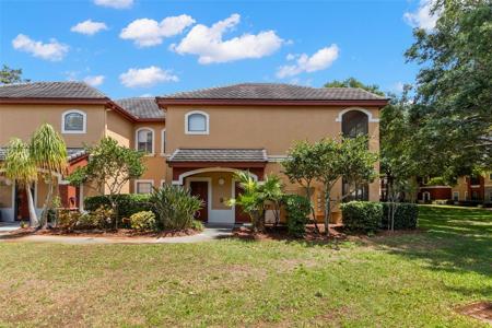 2200 TUSCANY TRACE