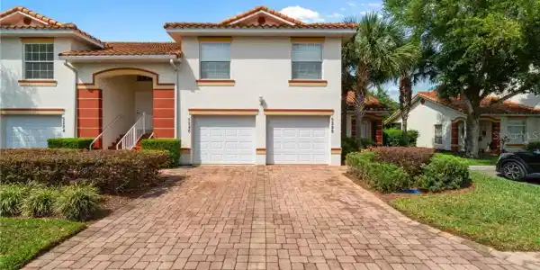 5288 BOWLINE COURT