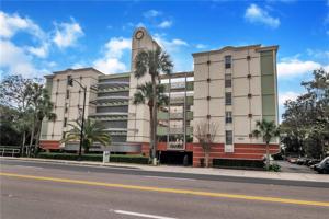 690 OSCEOLA AVENUE