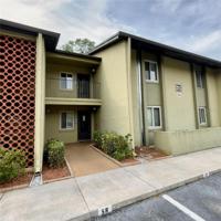 17 ESCONDIDO
