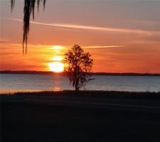 609 LAKESHORE