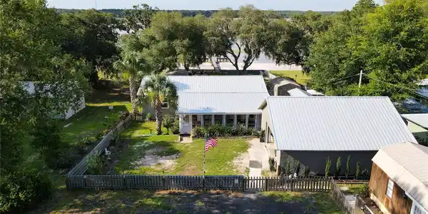5717 COUNTY ROAD 352