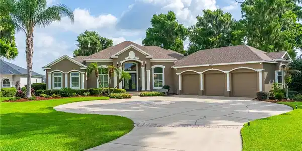 7311 BIRDS NEST COURT