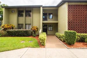13 ESCONDIDO