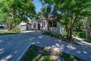 204 CLAYTON