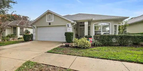 20 CROSSTIE COURT