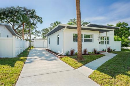 2901 IVANHOE S