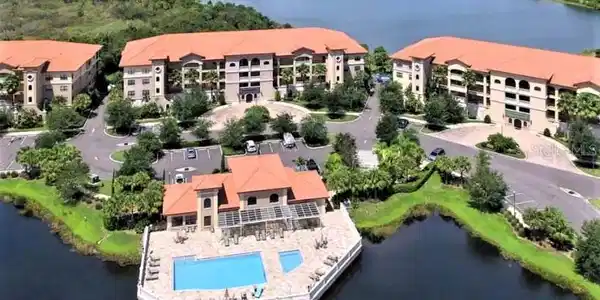 7604 LAKE VISTA
