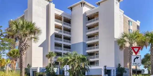 10520 BOARDWALK