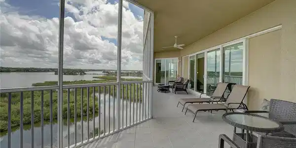 10520 BOARDWALK LOOP