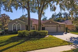 540 LAKE COVE POINTE