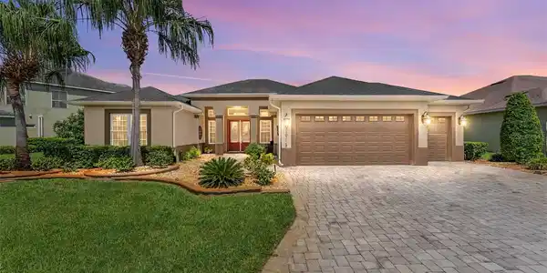 10132 LAKE MIONA