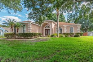 10545 CRESCENT LAKE CT