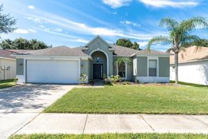 815 BAYOU VIEW