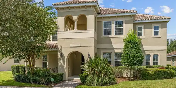 7930 SUMMERLAKE POINTE BOULEVARD