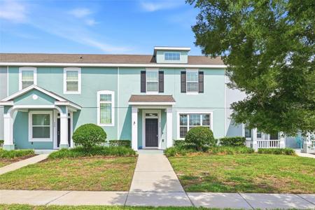 528 RAINBOW SPRINGS LOOP