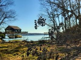 000 Horseshoe Hills Rd