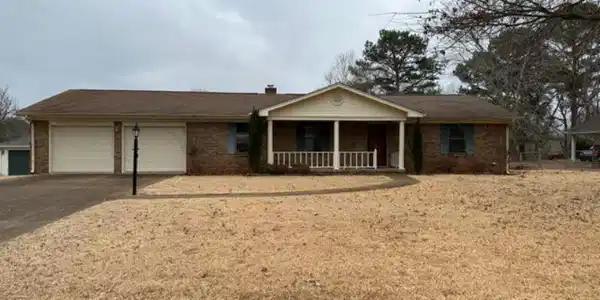 181 Hillcrest Rd