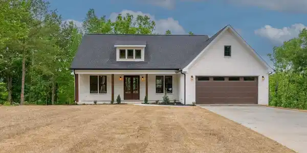 903 Co Rd 404