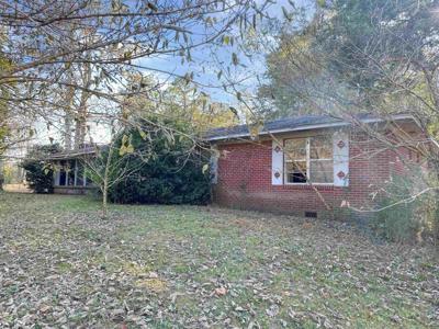 1010 Margerum Rd