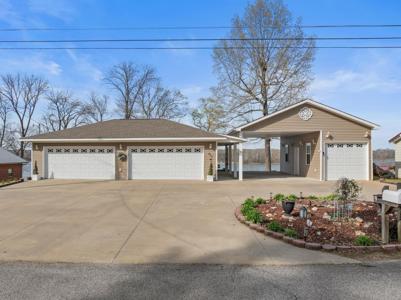 875 Carter Dr