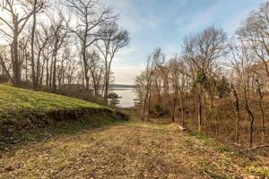000 Horseshoe Hills Rd