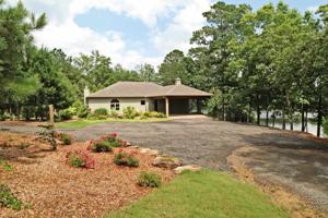 215 CO RD 1590