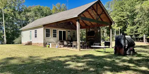 969 Rainbows End Rd