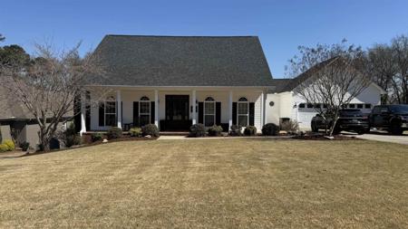 461 Ridgecliff Dr