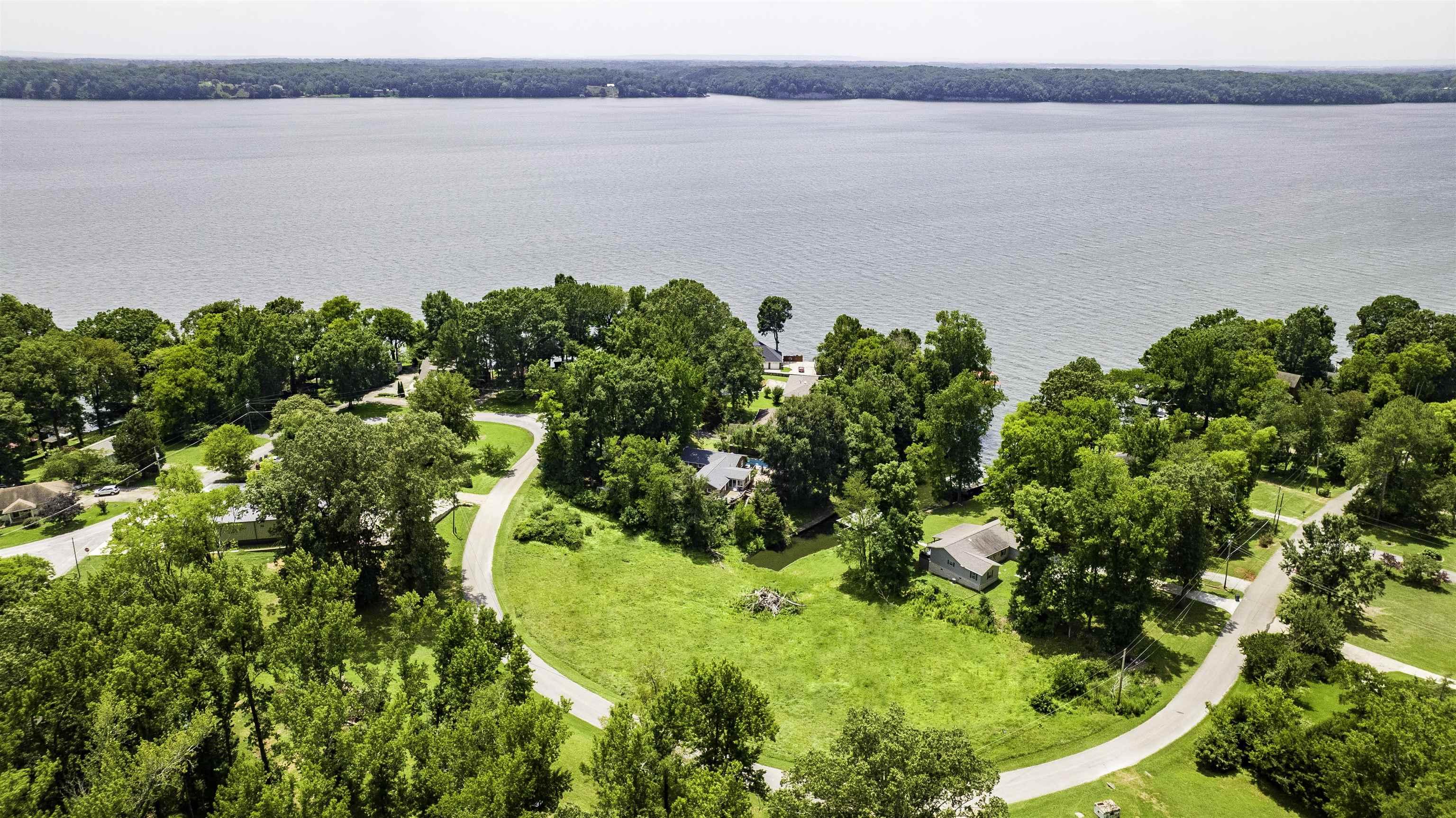 017 Aqua Vista Dr, Killen, AL lhrmls01799341