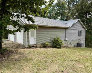 250 Wehunt Dr