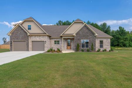302 Kellylyn Lndg