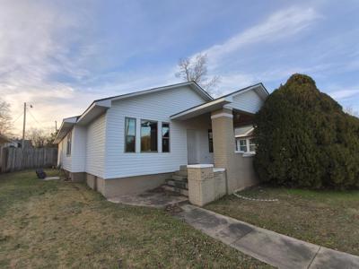 1305 Gordon Dr
