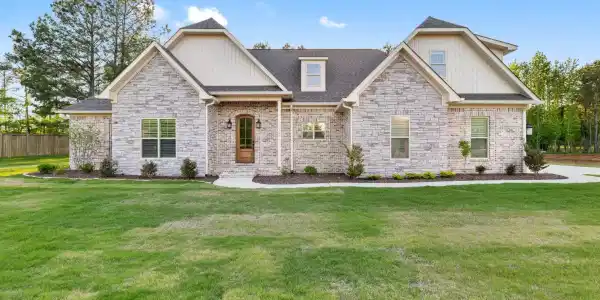 101 Allens Way