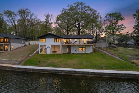 326 Elm Dr