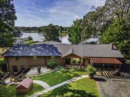 315 Lakewood Dr