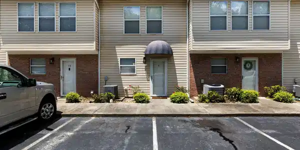 100 Riverview Way 9