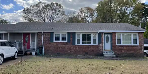 55 Shoals Ave