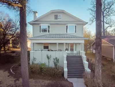 317 Park Blvd