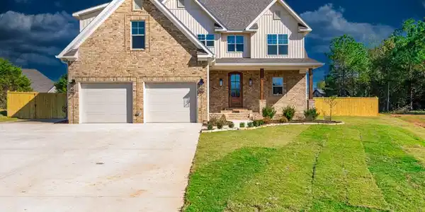 314 Kellylyn Lndg