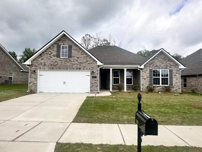 2127 Dustin Dr NE