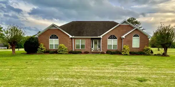 369 Cedar Bend Dr
